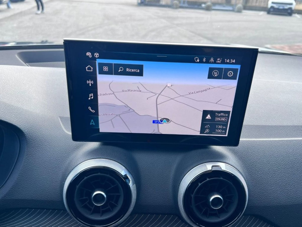 Audi Q2 Q2 35 TDI S tronic S line Edition (11)