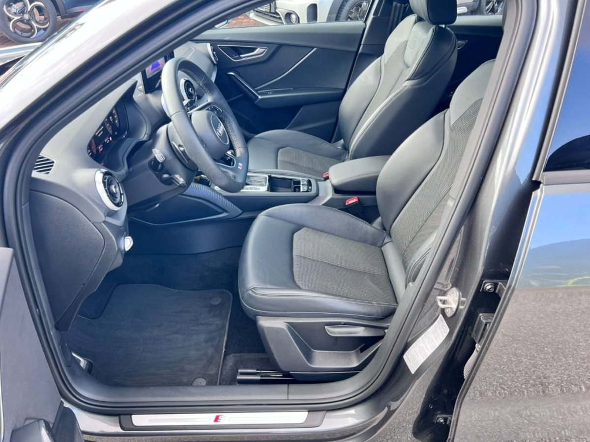 Audi Q2 Q2 35 TDI S tronic S line Edition (5)