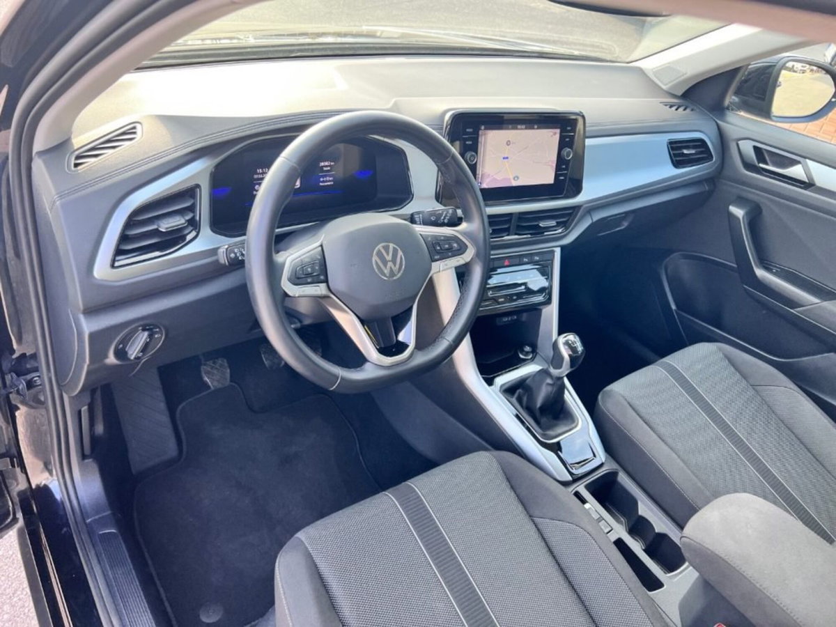 Volkswagen T-Roc 2.0 tdi Life 115cv (10)