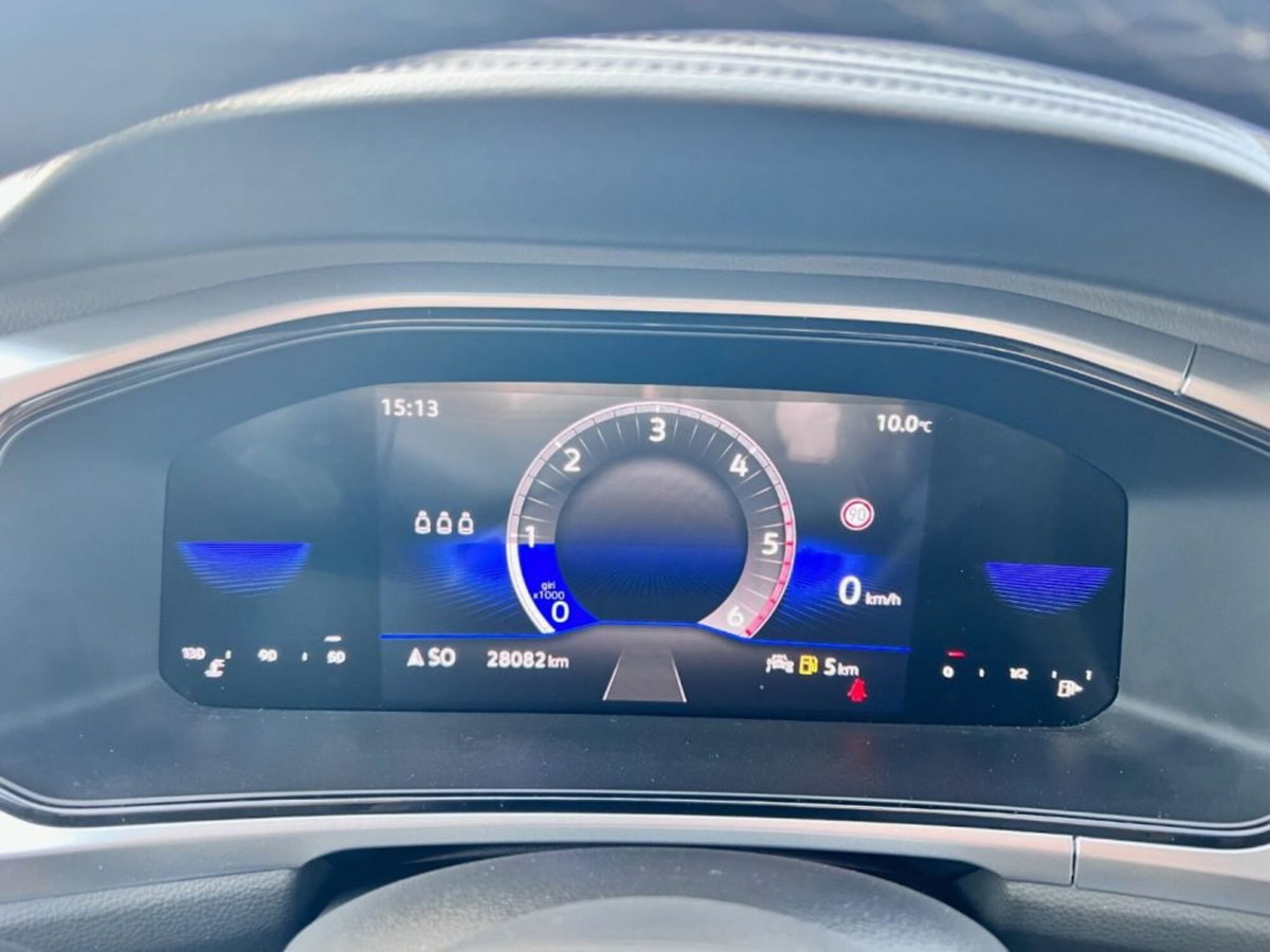 Volkswagen T-Roc 2.0 tdi Life 115cv (14)