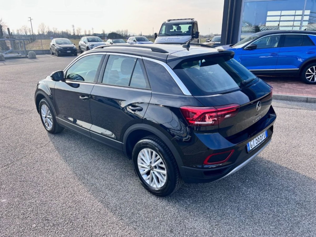 Volkswagen T-Roc 2.0 tdi Life 115cv (4)