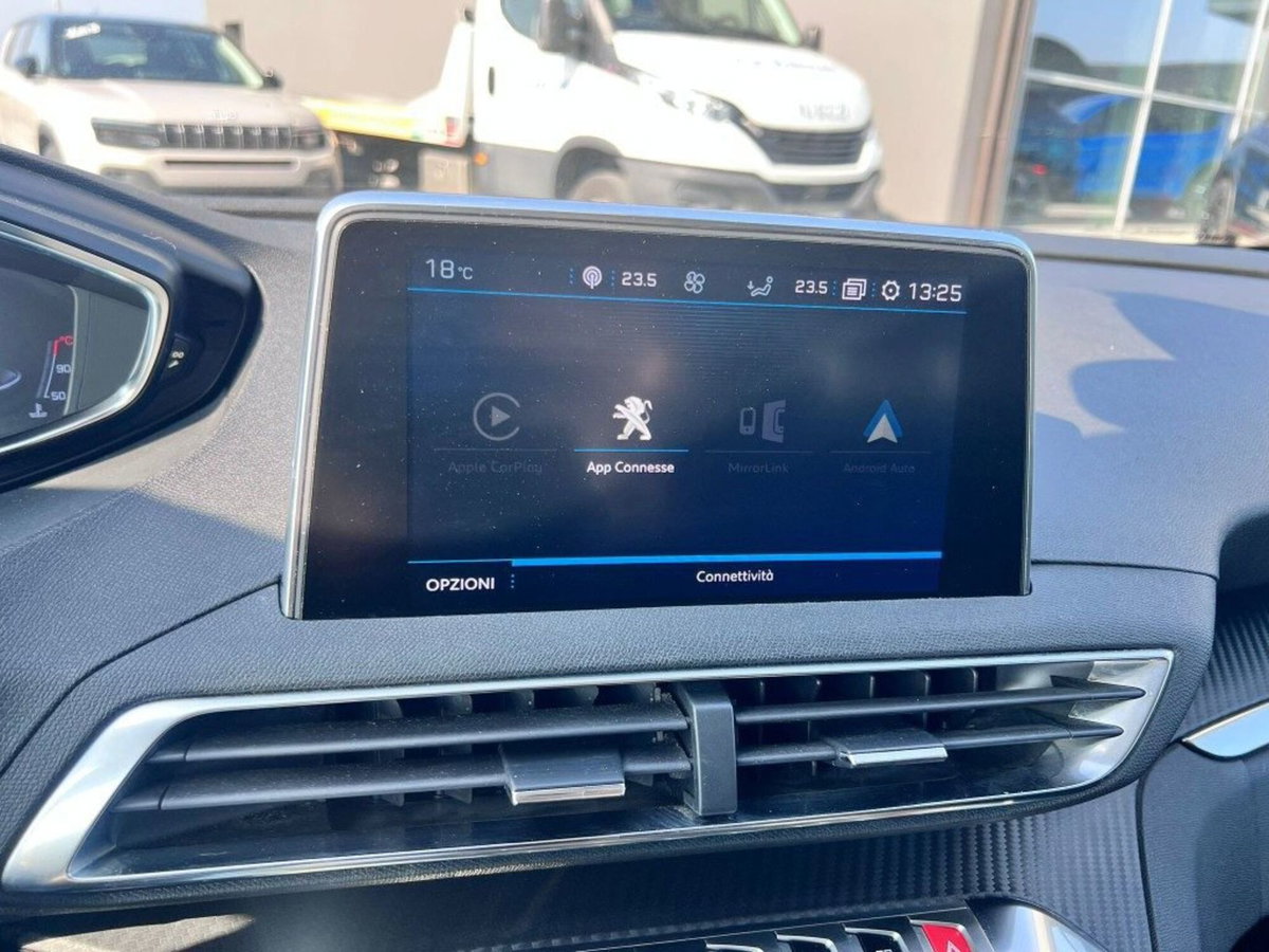 Peugeot 3008 BlueHDi 130 S&S Business (11)
