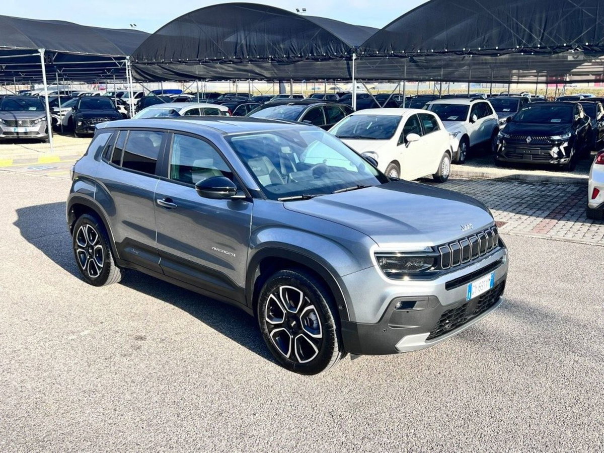 Jeep Avenger full-electric Summit fwd 156cv auto (2)