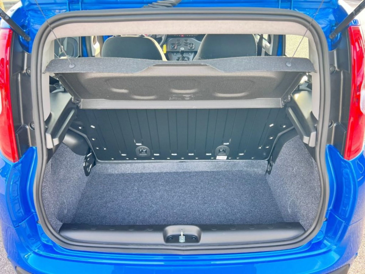 Fiat Panda 1.0 firefly hybrid Icon s&s 70cv (8)