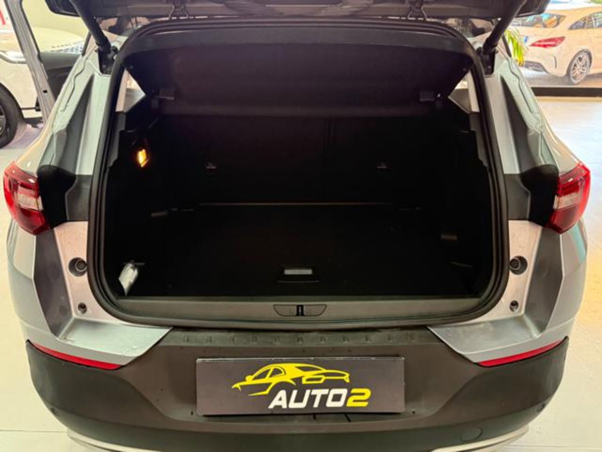 Opel Grandland X 1.5 diesel Ecotec Start&Stop (14)