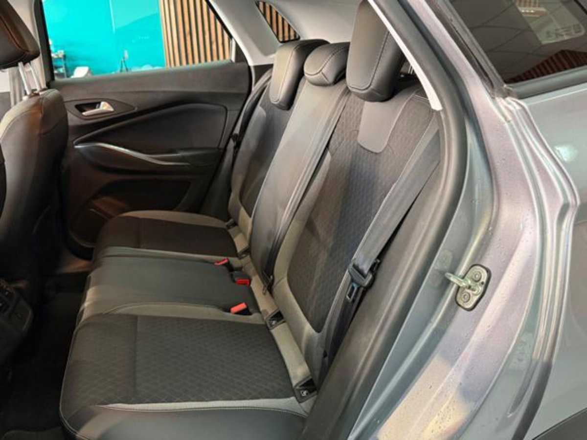 Opel Grandland X 1.5 diesel Ecotec Start&Stop (17)
