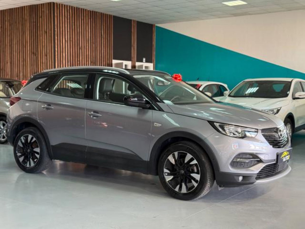 Opel Grandland X 1.5 diesel Ecotec Start&Stop (6)