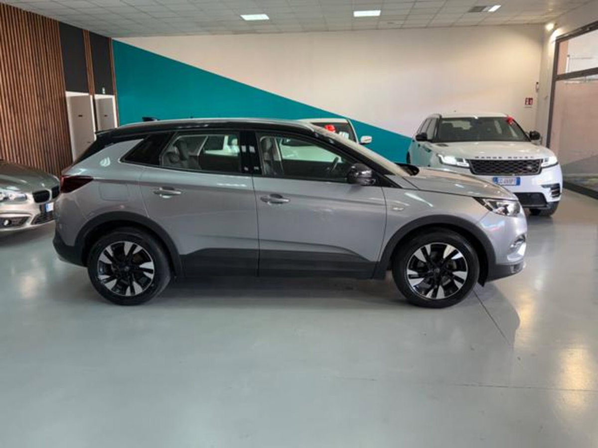 Opel Grandland X 1.5 diesel Ecotec Start&Stop (8)