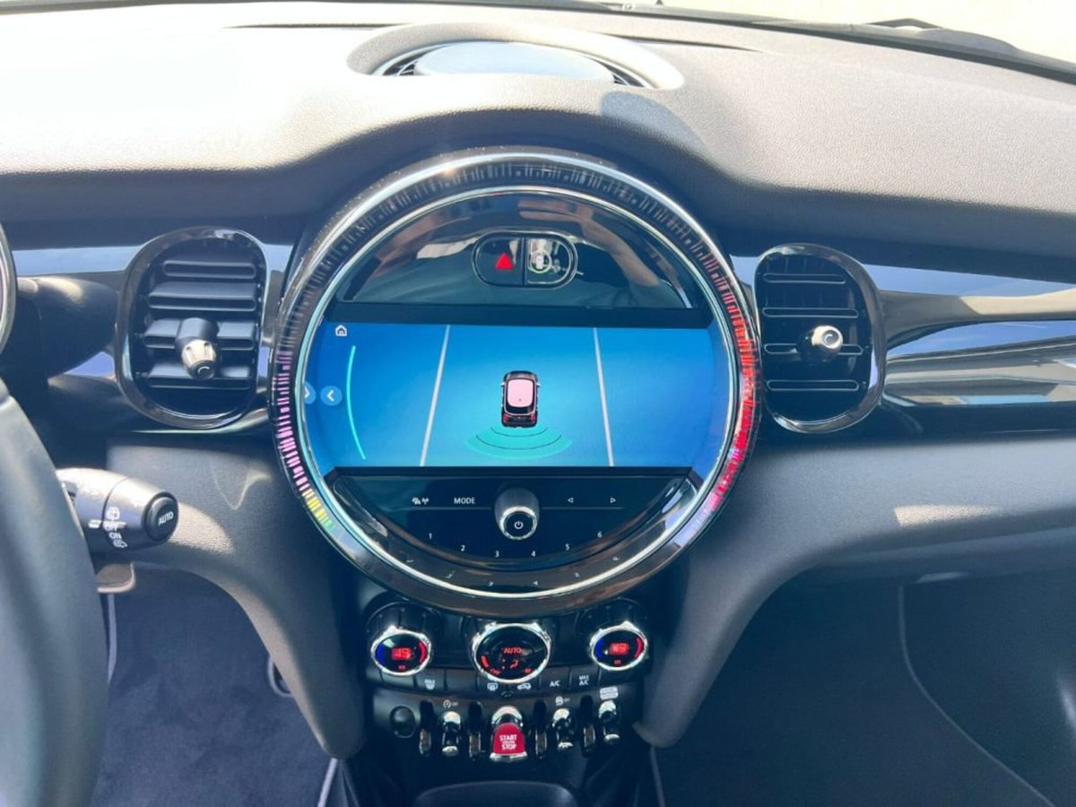 MINI Mini 1.5 Cooper Classic 5 porte (18)