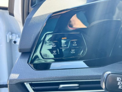 Volkswagen Golf 2.0 TSI GTI DSG (16)