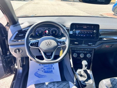 Volkswagen T-Roc 1.5 tsi R-Line dsg (9)