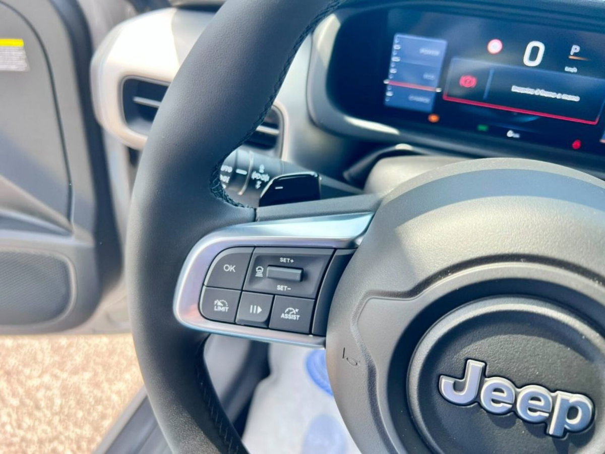 Jeep Avenger full-electric Summit fwd 156cv auto (14)