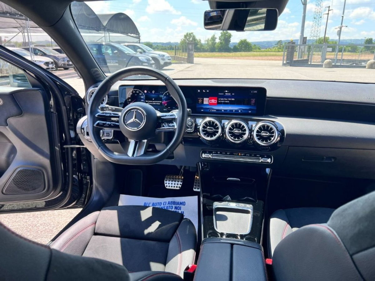 Mercedes-Benz Classe A 180 Automatic Executive (14)