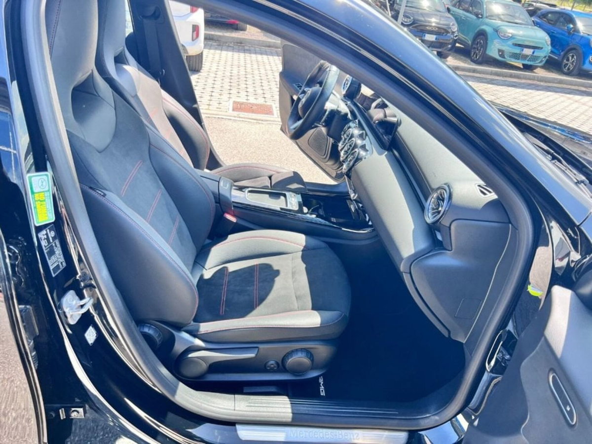 Mercedes-Benz Classe A 180 Automatic Executive (6)
