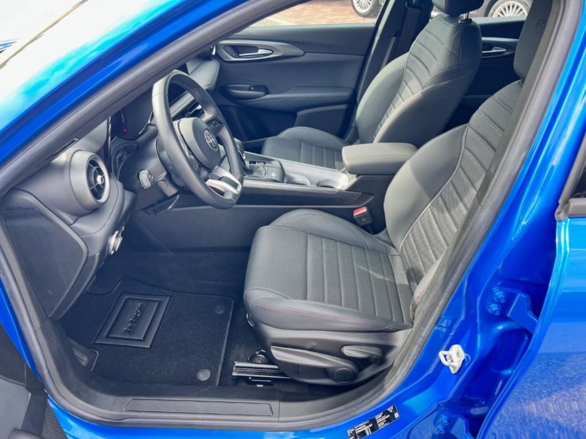 Alfa Romeo Tonale 1.6 Sprint 130cv tct6 (5)