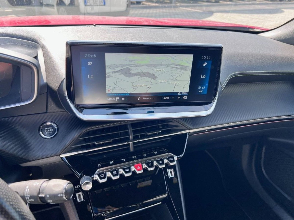 Peugeot 2008 BlueHDi 110 S&S GT (11)
