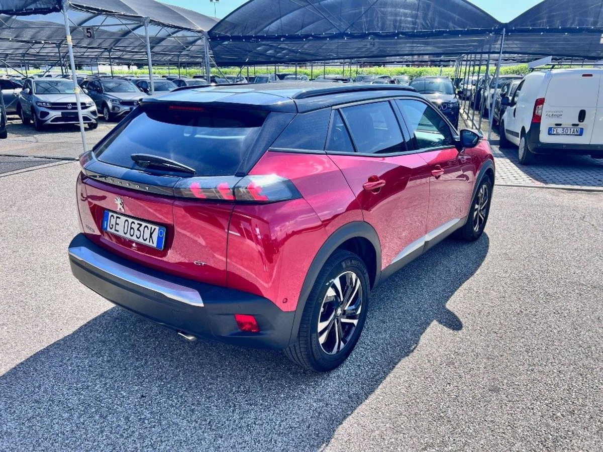 Peugeot 2008 BlueHDi 110 S&S GT (3)