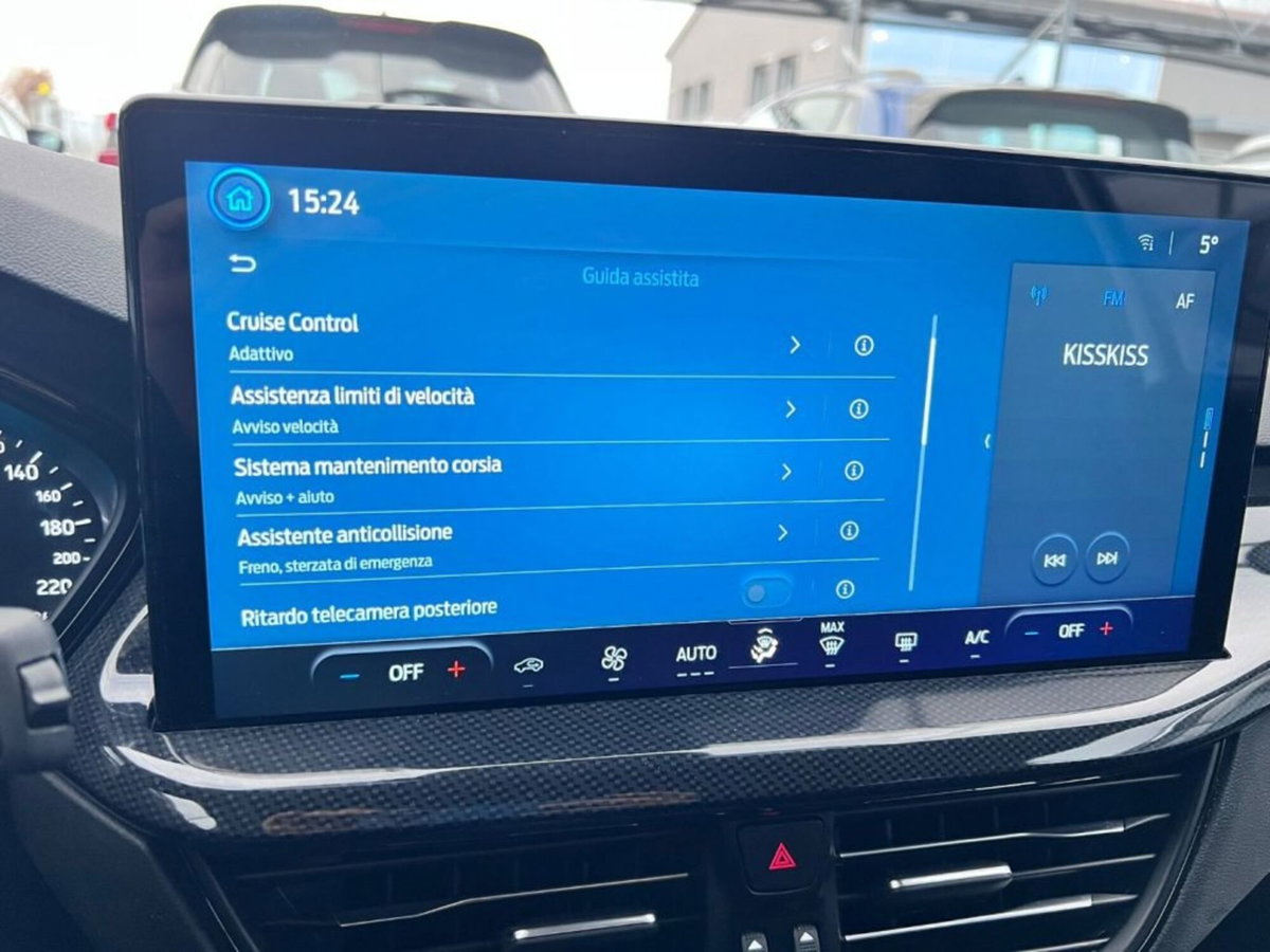 Ford Focus 1.5 EcoBlue 115 CV automatico 5p. ST-Line Style (13)