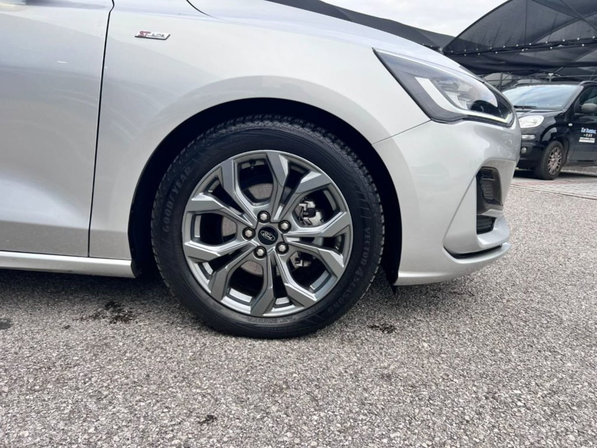 Ford Focus 1.5 EcoBlue 115 CV automatico 5p. ST-Line Style (19)