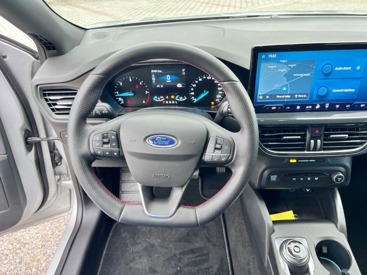 Ford Focus 1.5 EcoBlue 115 CV automatico 5p. ST-Line Style (9)