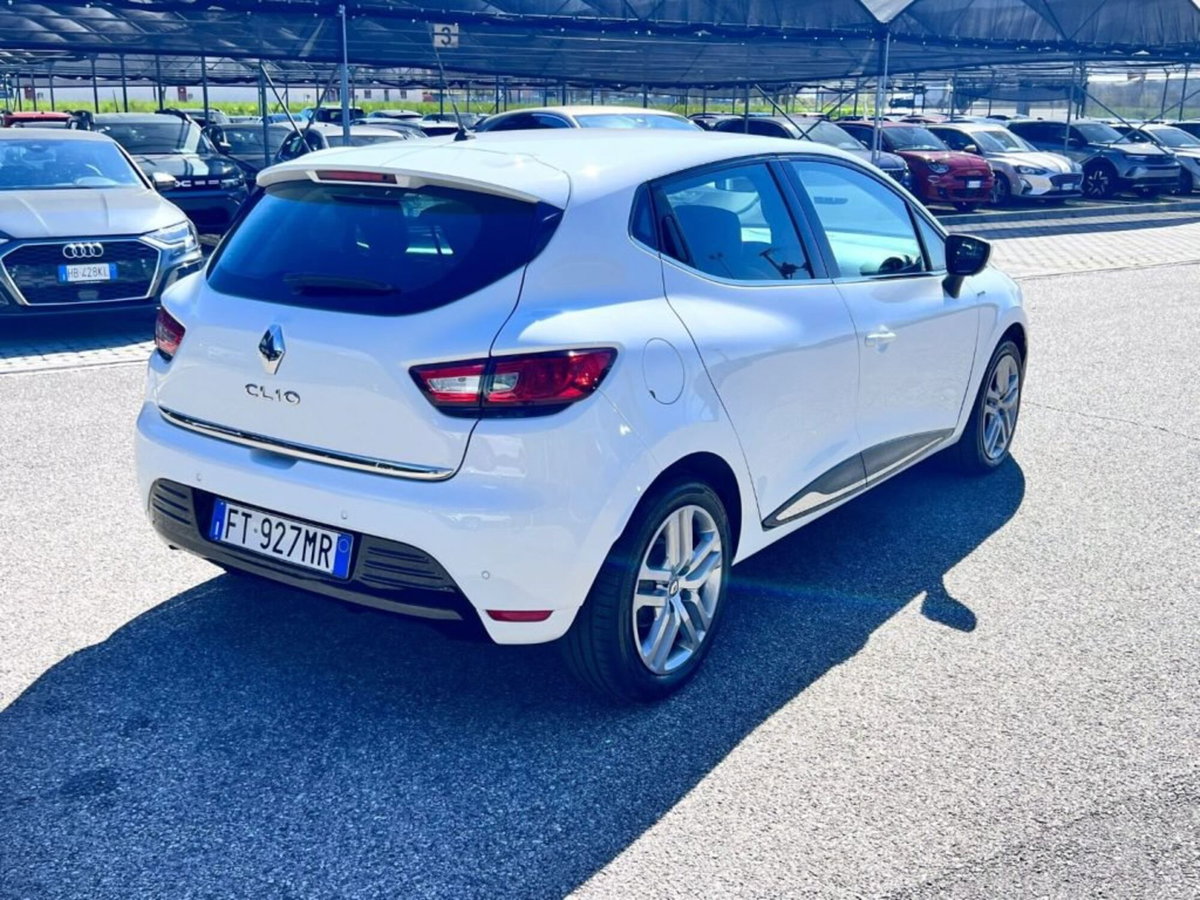 Renault Clio dCi 8V 75 CV Start&Stop 5 porte Energy Duel (2)
