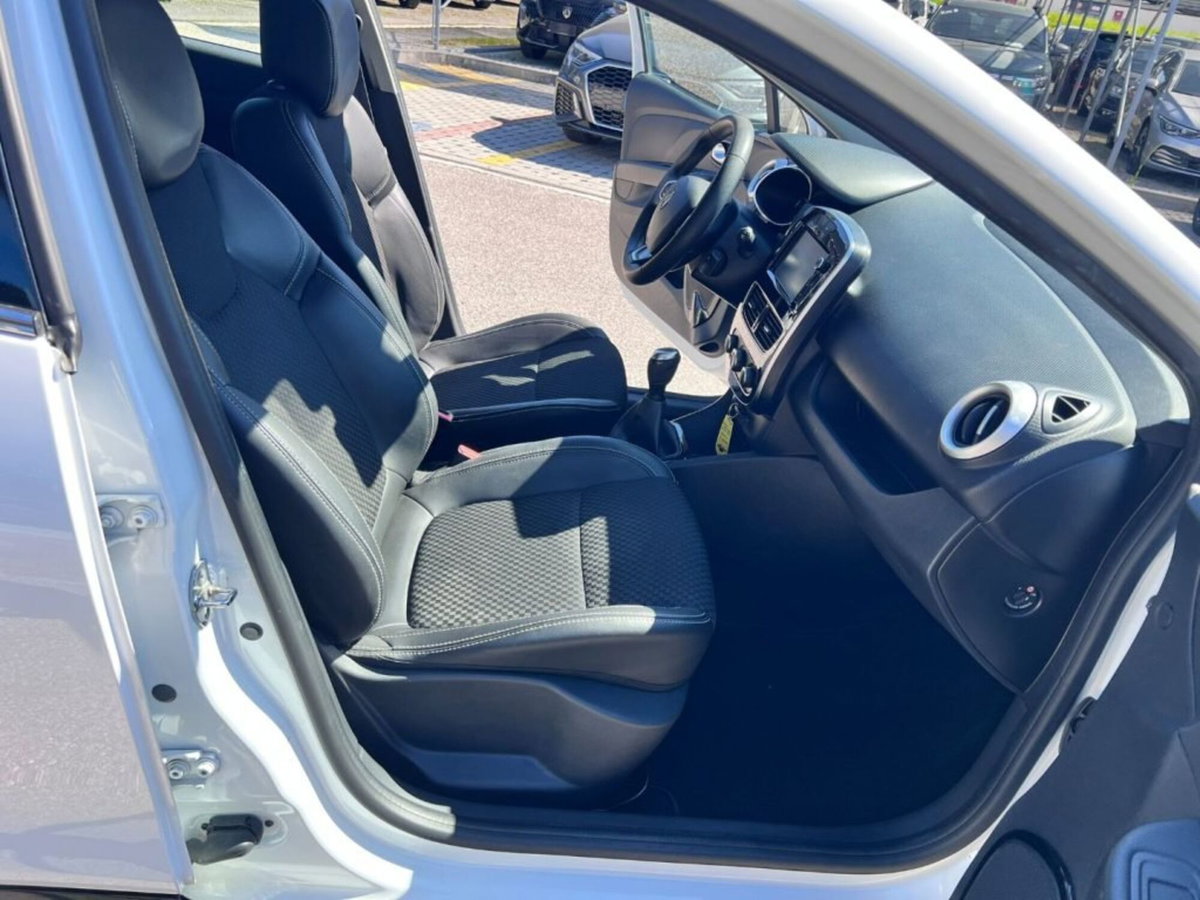 Renault Clio dCi 8V 75 CV Start&Stop 5 porte Energy Duel (5)