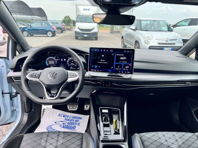 Volkswagen Golf 2.0 TDI 150 CV DSG SCR R-Line (9)
