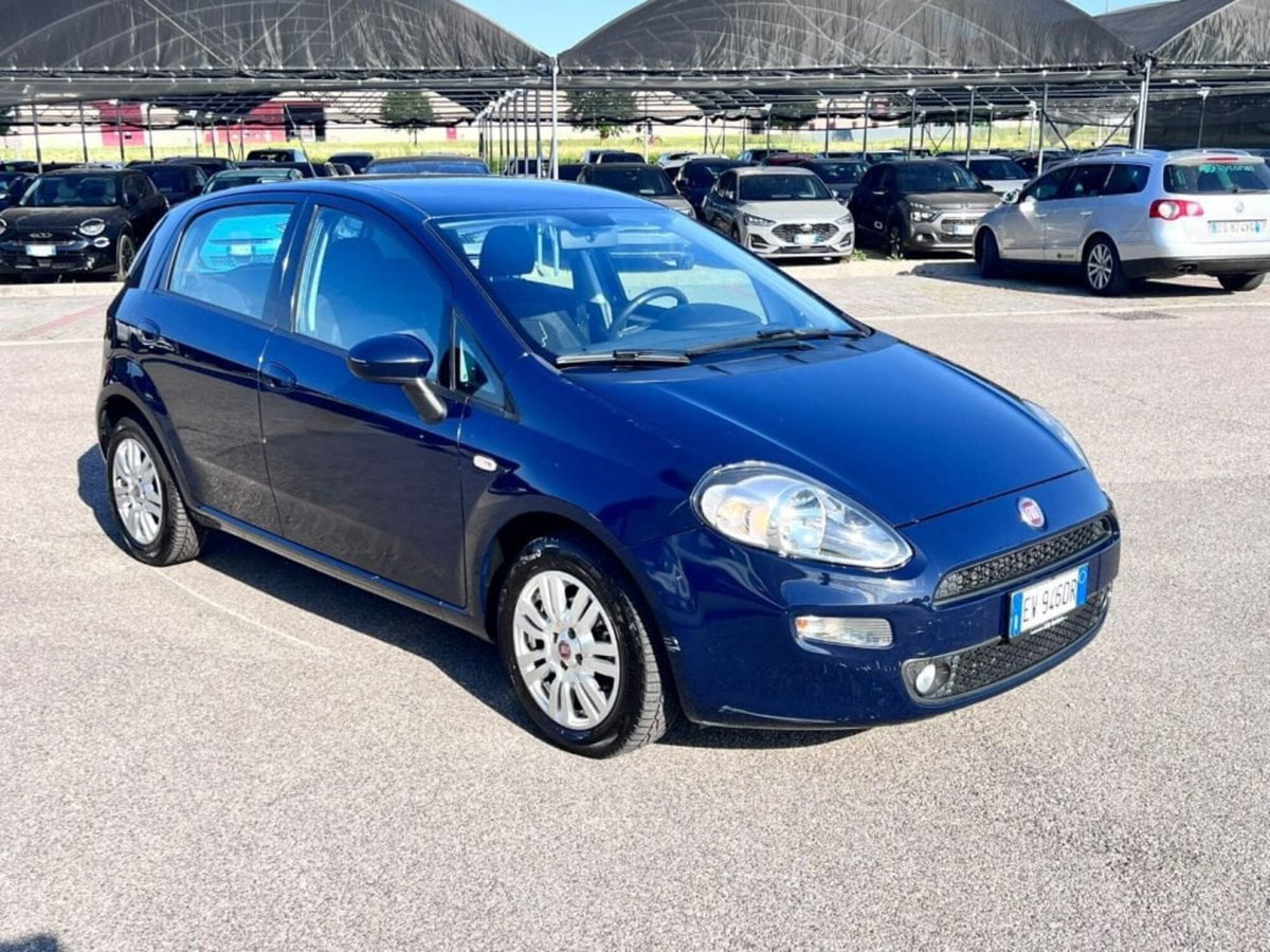 Fiat Punto 1.3 MJT II 75 CV 5 porte Lounge (2)