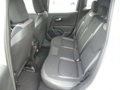 Jeep Renegade 1.0 T3 Limited (6)