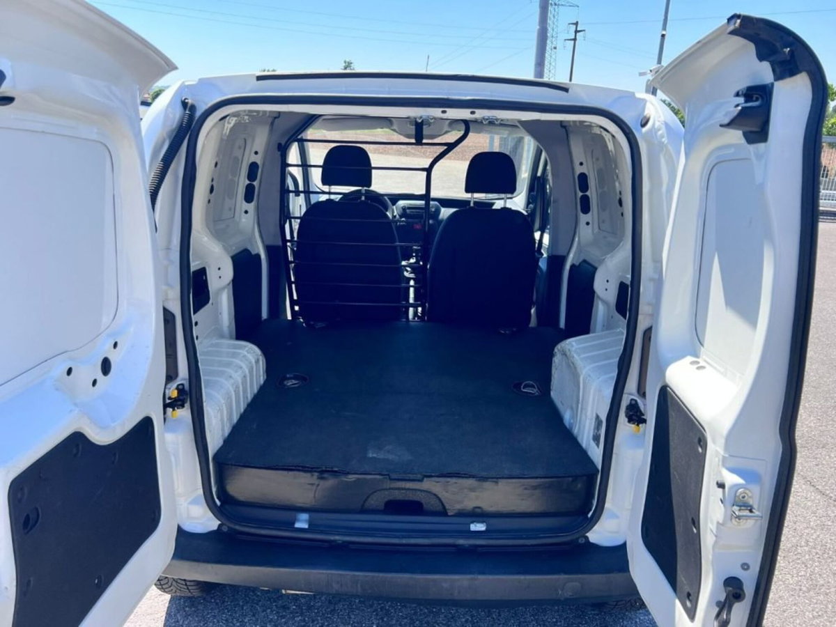 Fiat Fiorino 1.4 8V Furgone Natural Power (11)