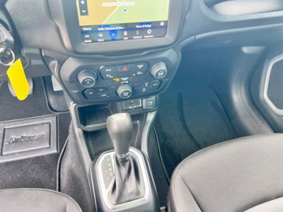 Jeep Renegade 1.3 T4 DDCT Longitude (15)