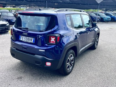 Jeep Renegade 1.3 T4 DDCT Longitude (3)