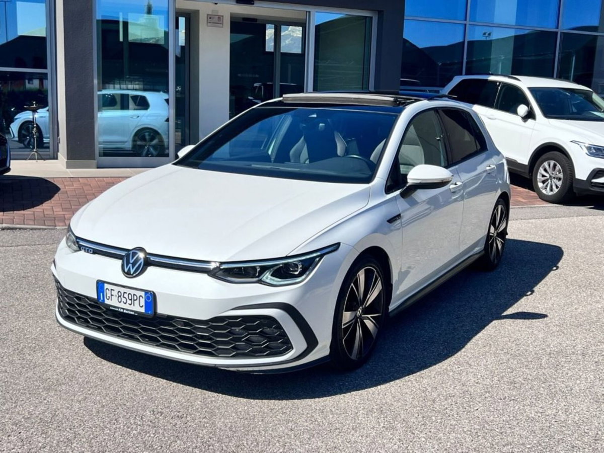Volkswagen Golf 2.0 TDI GTD DSG