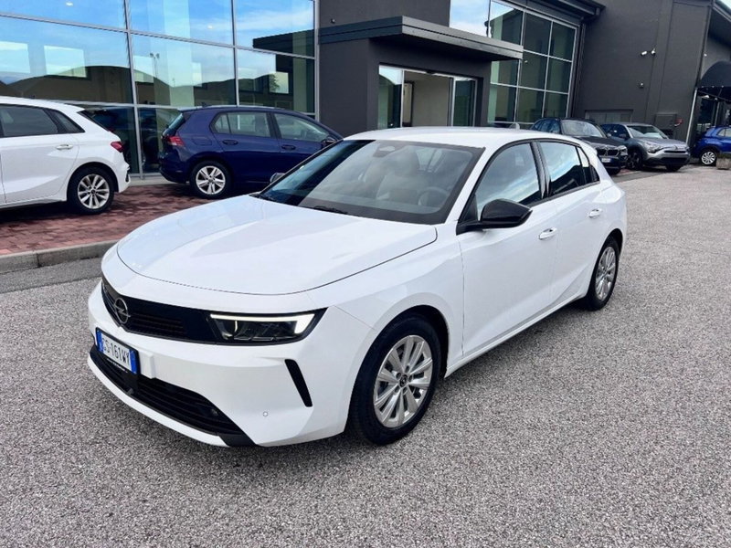 Opel Astra 1.2 Turbo 110 CV Elegance