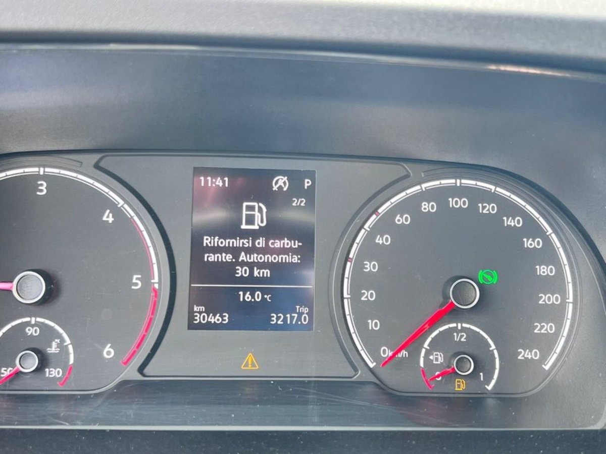 Volkswagen Caddy 2.0 TDI 122 CV Style Maxi (18)