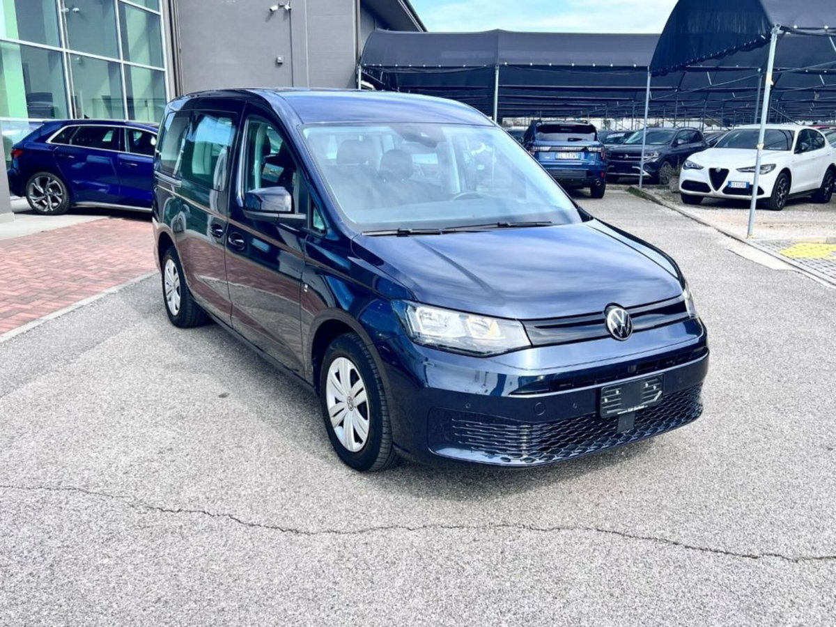 Volkswagen Caddy 2.0 TDI 122 CV Style Maxi (2)