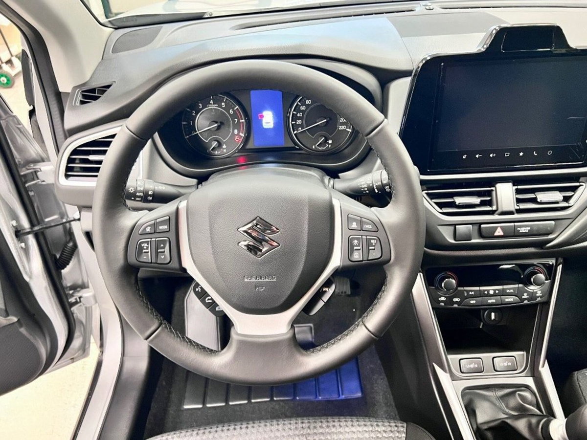 Suzuki S-Cross 1.4 Hybrid 4WD AllGrip A/T Starview (11)