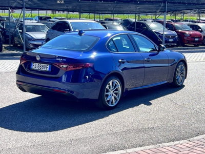 Alfa Romeo Giulia 2.2 Turbodiesel 160 CV AT8 Super (3)