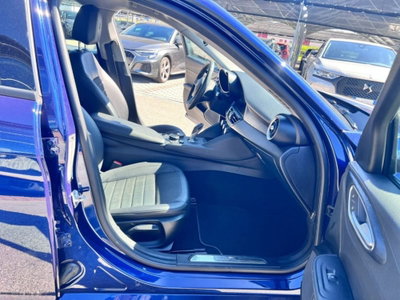Alfa Romeo Giulia 2.2 Turbodiesel 160 CV AT8 Super (6)
