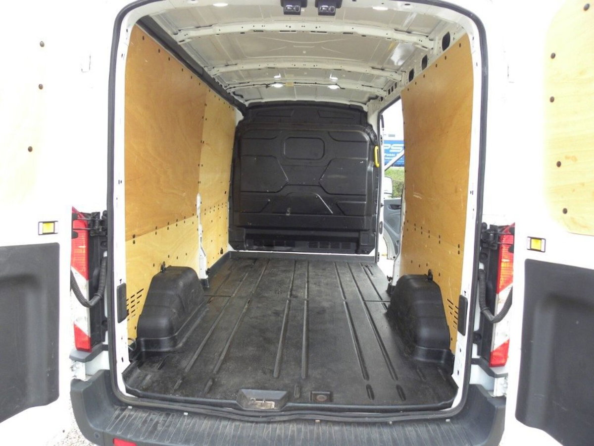 Ford Transit Furgone 330 2.0TDCi EcoBlue 130 aut. PM-TM Furgone Trend (7)