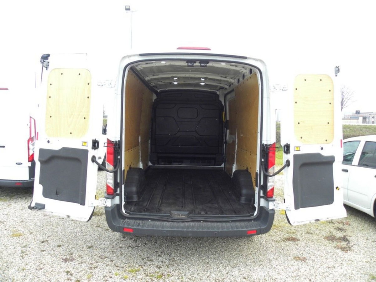 Ford Transit Furgone 330 2.0TDCi EcoBlue 130 aut. PM-TM Furgone Trend (9)