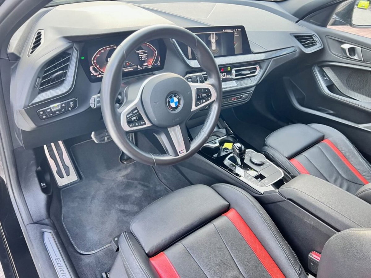 BMW Serie 1 5p. 116i 5p. Msport (10)