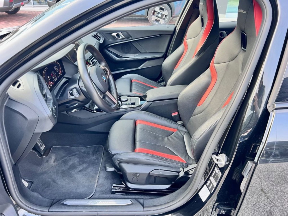 BMW Serie 1 5p. 116i 5p. Msport (5)