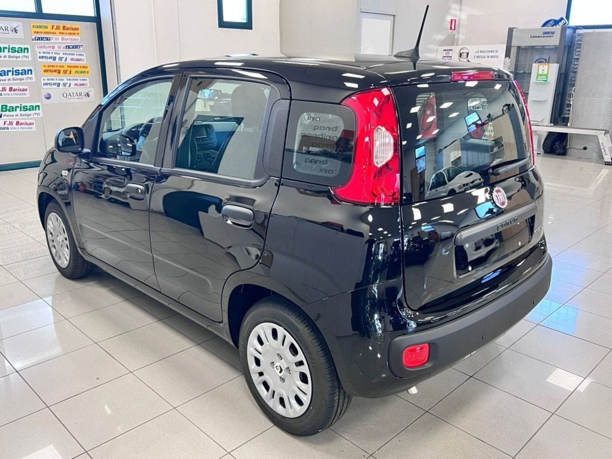 Fiat Panda 1.0 firefly hybrid Icon s&s 70cv (4)