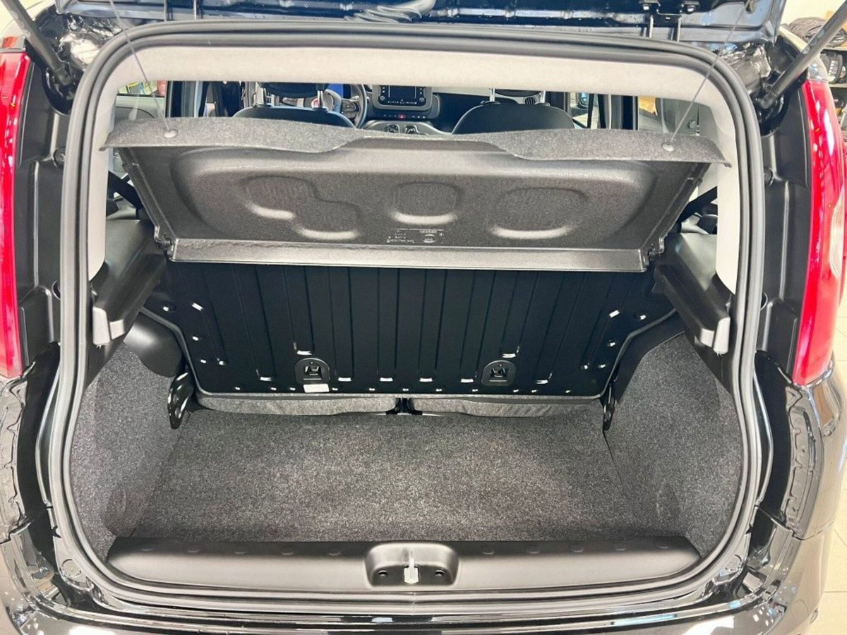 Fiat Panda 1.0 firefly hybrid Icon s&s 70cv (8)