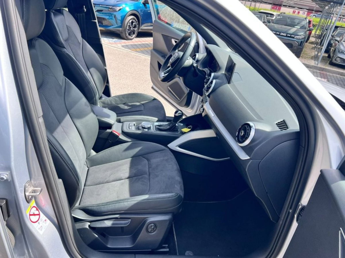 Audi Q2 Q2 35 TDI quattro S tronic S line Edition (6)