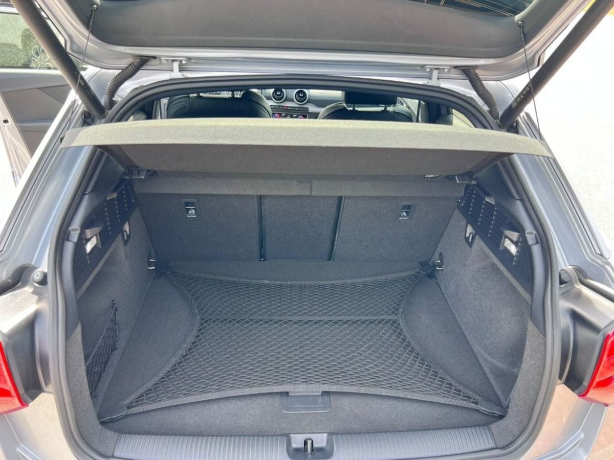 Audi Q2 Q2 35 TDI quattro S tronic S line Edition (8)