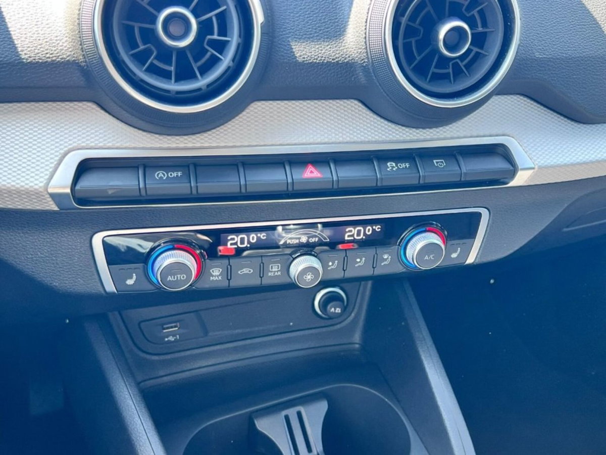 Audi Q2 Q2 30 TFSI (10)