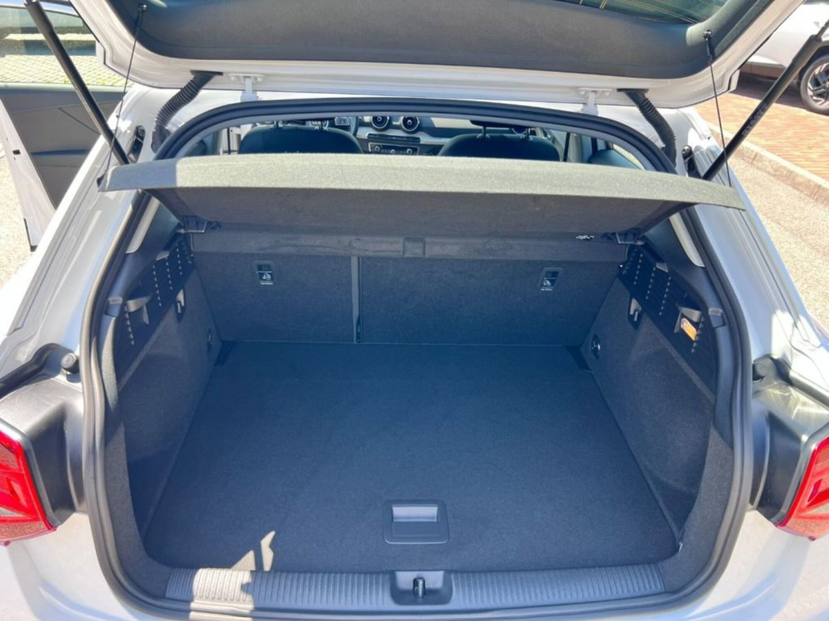 Audi Q2 Q2 30 TFSI (8)