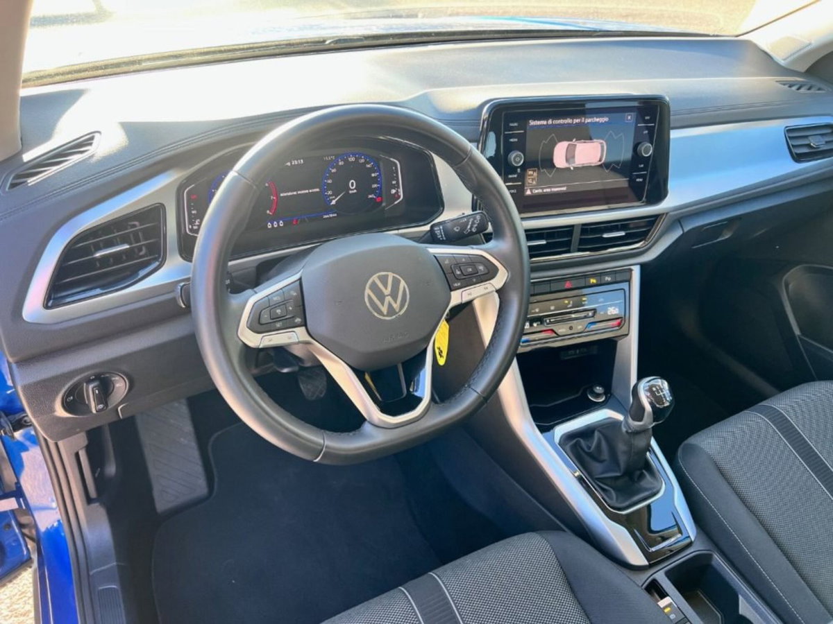 Volkswagen T-Roc 1.0 TSI Life (10)